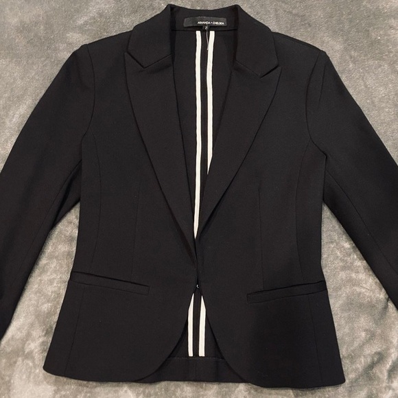 Black formal blazer 🖤 Amanda + Chelsea (NWOT) - Picture 2 of 4